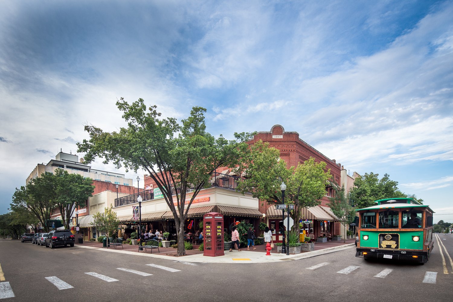 DOWNTOWN-ELD-2-smaller.jpg